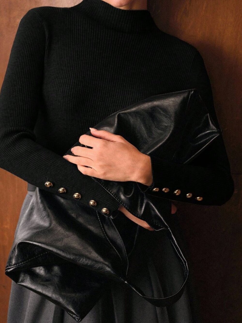 Black Casual Women's Minimalist Metal Buckle Decor Base Layer Sweater